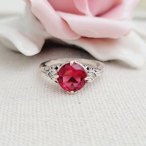 VINTAGE ornate sterling silver faceted stone ring